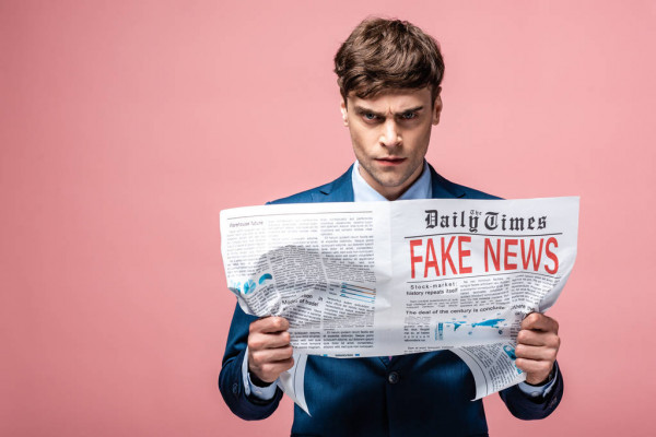 Скорсезе работает над фильмом, в съемках которого участвовал папа Франциск