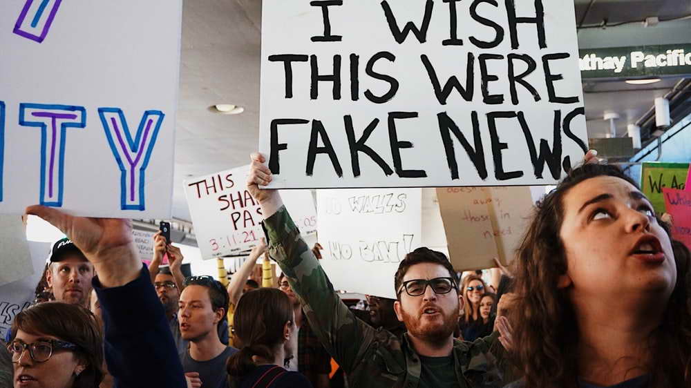 В Совфеде призвали Трампа отменить санкции против России в авиационной сфере