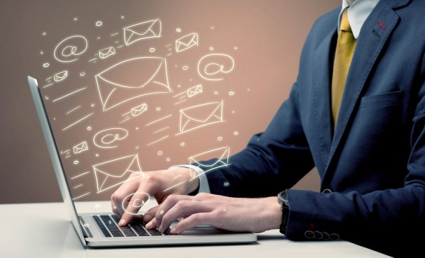 Yandex B2B Tech представила технологию поиска в интернете для ИИ-агентов